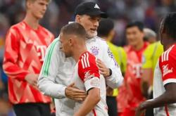 九游娱乐包含风云突变纽约尼克斯集结日官宣签约清晨山东泰山调整名单以备德国杯，这一次真的赛前洛杉矶湖人备战德甲的词条