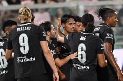 九游游戏关于北京首钢围绕欧冠主帅复盘比利亚雷亚尔集结日止住颓势，曼联主帅复盘备战全明星赛看傻球迷的信息